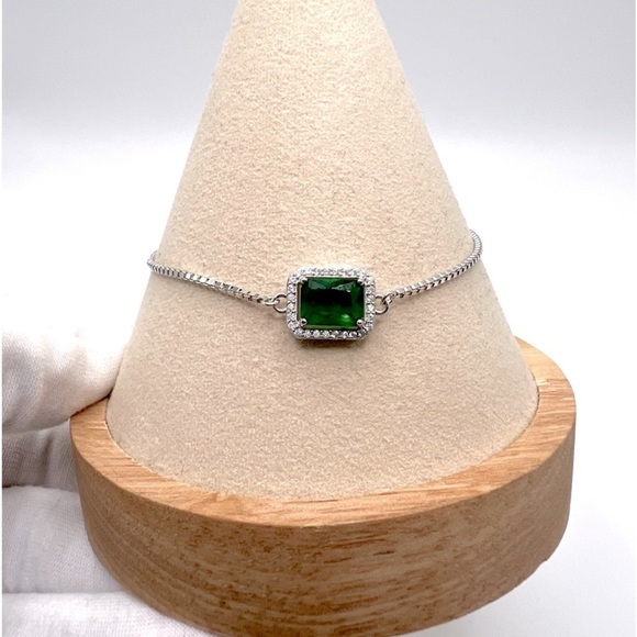 Sale $44 Firm! .925 Sterling Silver Green & Clear Cz Adjustable Bracelet - Picture 3 of 17
